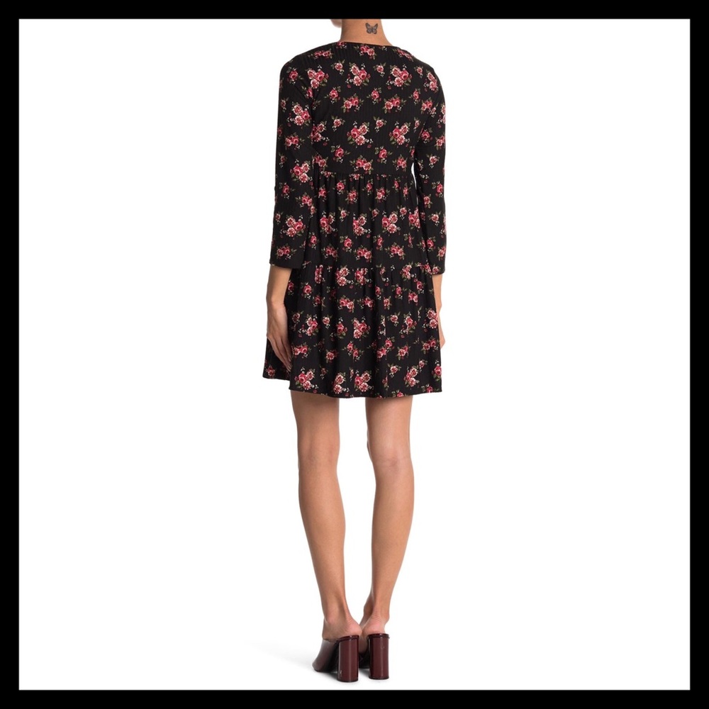 KENEDIK Floral Tiered Ruffle Rib Knit Dress - Picture 5 of 7